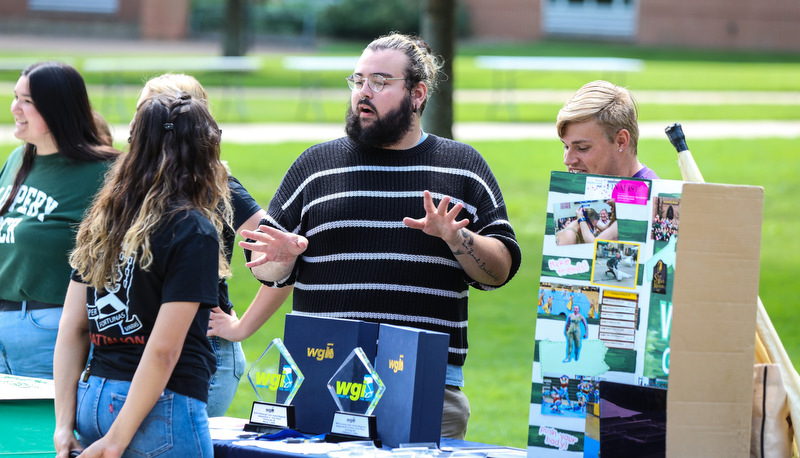 Students at the Campus Involvement Fair