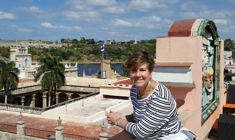 Norton de SRU frappe une autre première avec une invitation à assister à une conférence éducative à Cuba