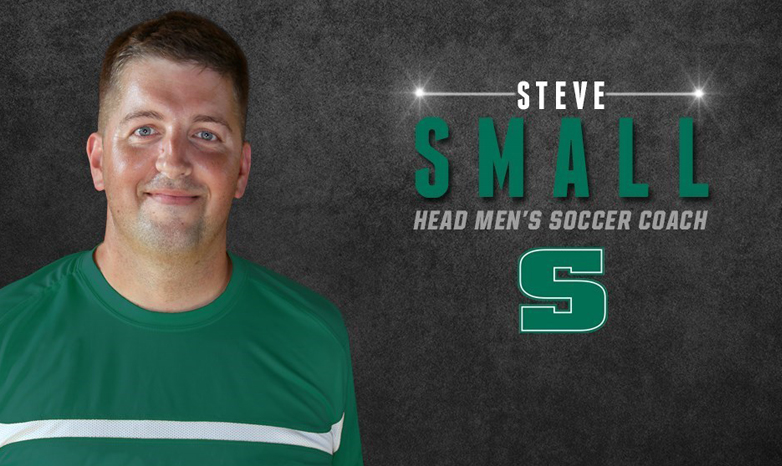 SRU nomme Steve Small entraîneur de football masculin