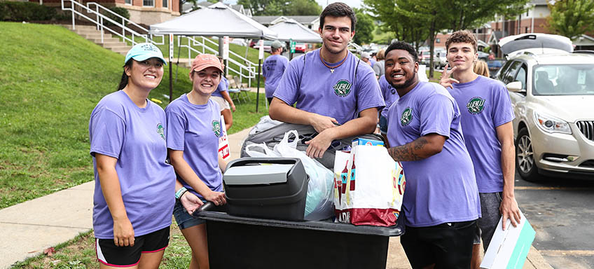 Students helping on move in day