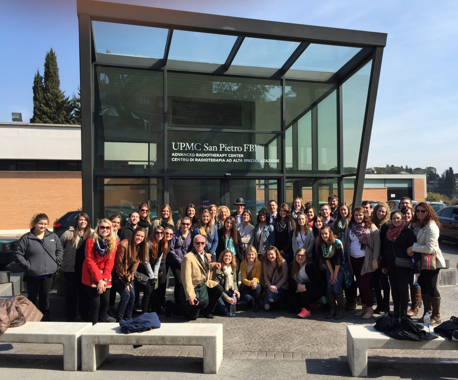 HCAM Students in Rome