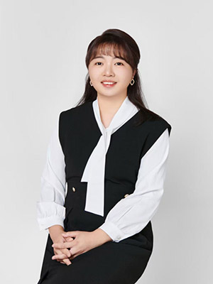 Julia Ni