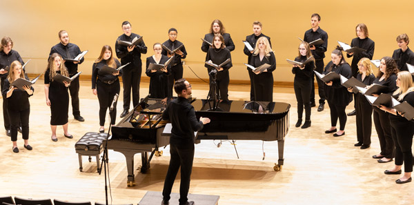 Chamber Singers performing