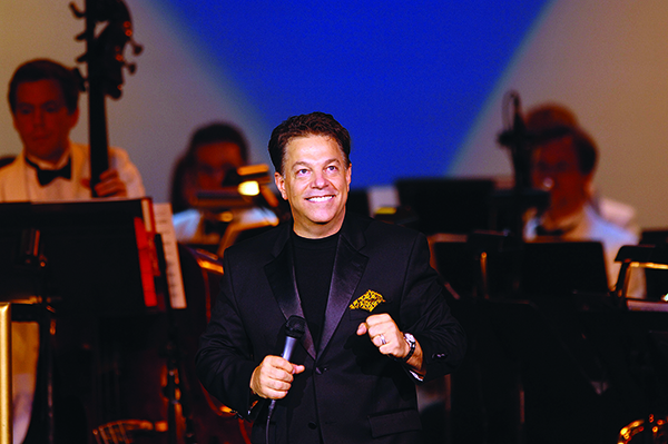 Steve Lippia With Band Behind Photo