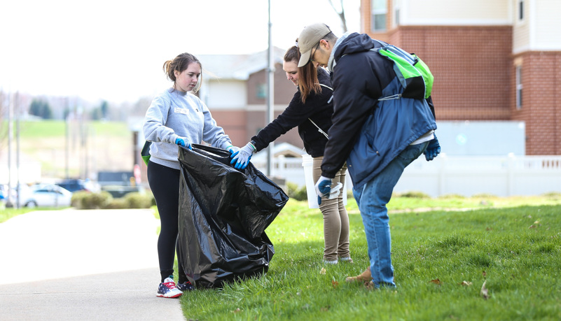 Students picking up trash