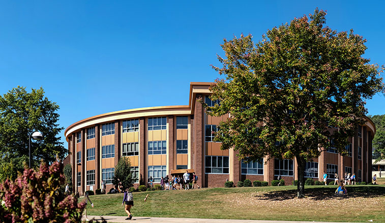 Campus photo Vincent Scienc building