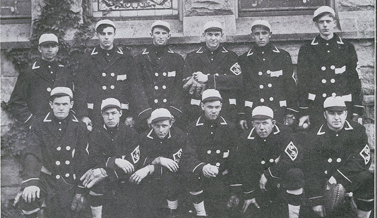 Baseball team photo