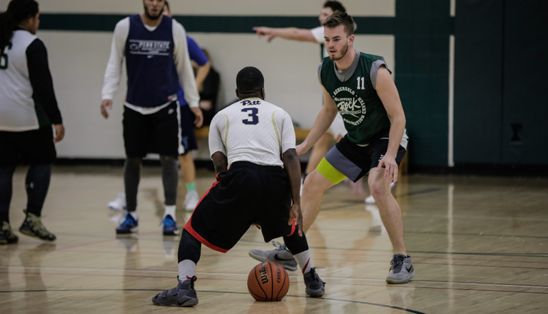 men playing basketball