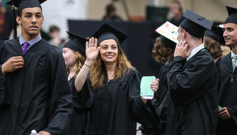 graduates geting ready