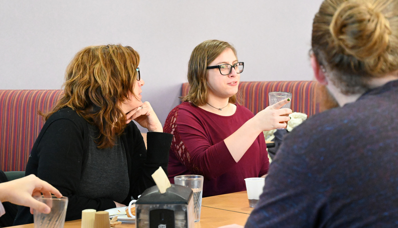 Students enjoy conversation