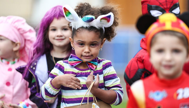 Girl dress in a costume