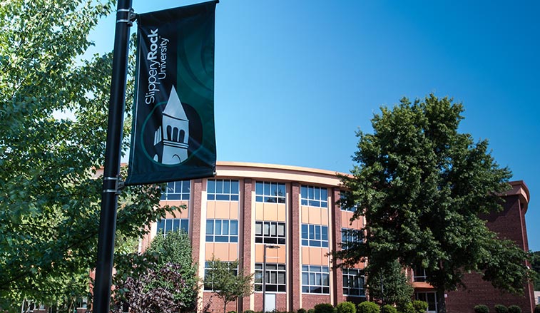 Campus banner in front of Vincent