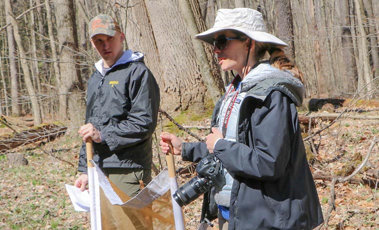 Rebecca Thomas teaching in the field