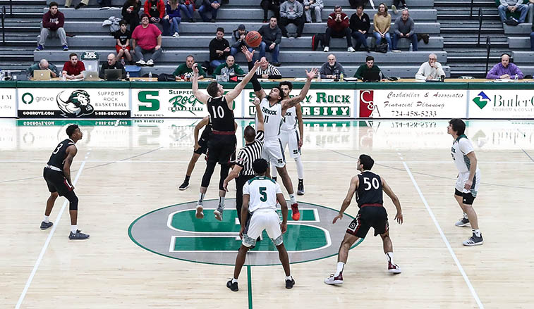 Basketball opening tip off