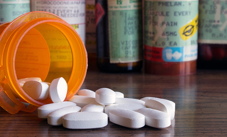 Stock photo of opiod pills