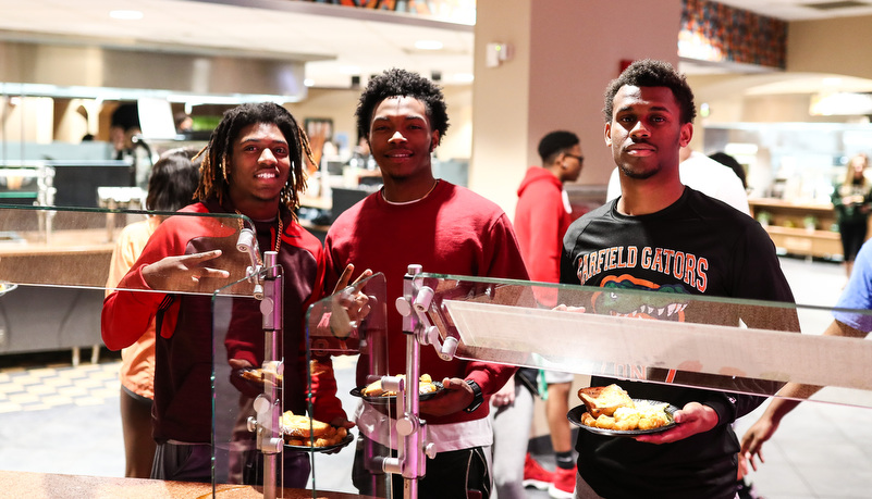 students enjoying food