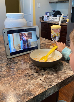 child watching classes online