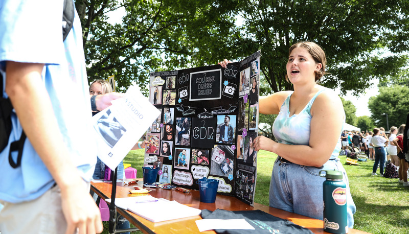 Students at the Campus Involvement Fair