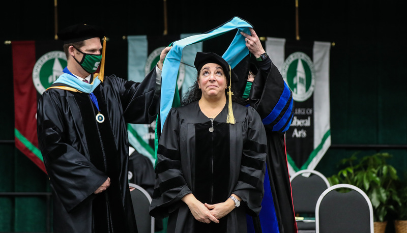 Students graduating from SRU