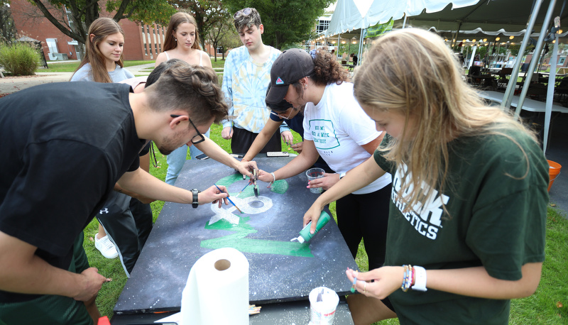 Students making art