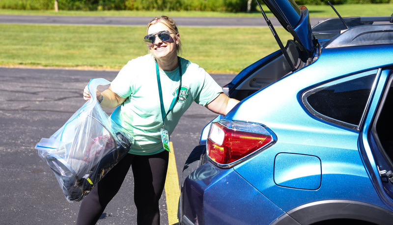 Students moving in for the academic year