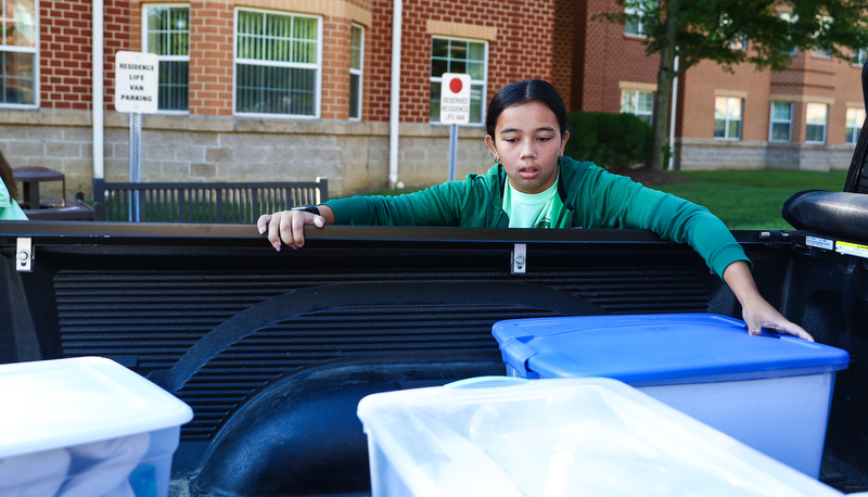 Students moving in for the academic year