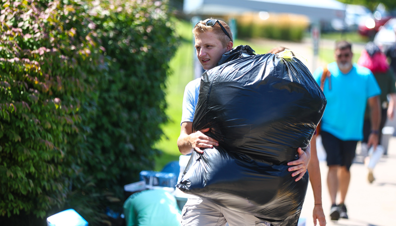 Students moving in for the academic year