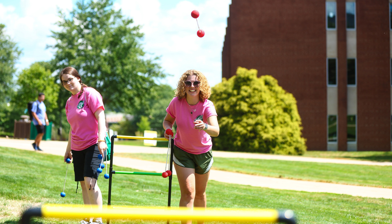 Students enjoying their first full day on campus