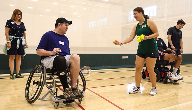 Wounded Vets playing sports