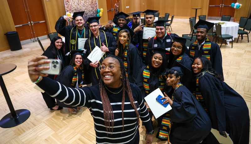 Students particiapte in graduation