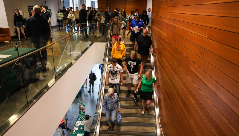Prospective students visit campus