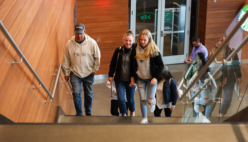Prospective students visit campus