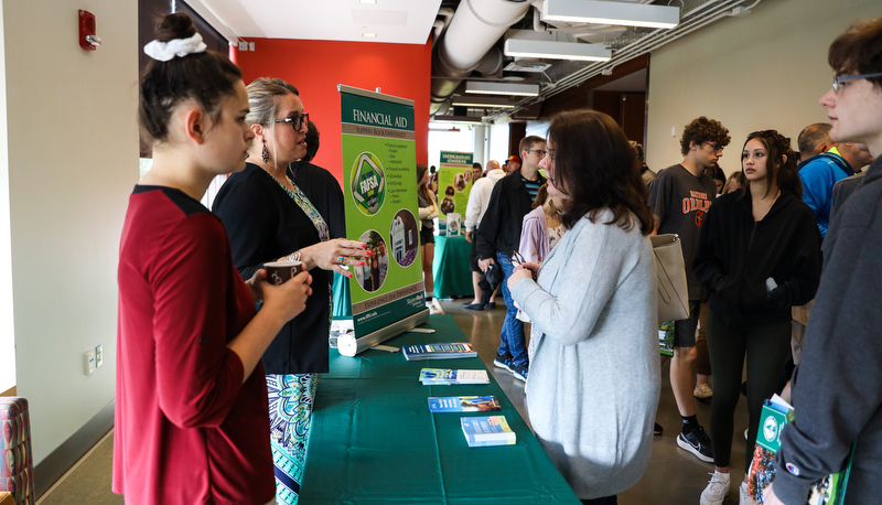 Prospective students visit campus
