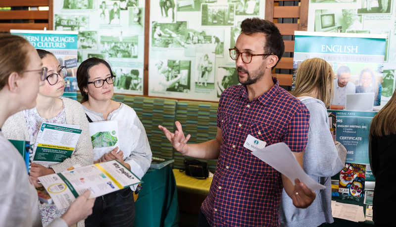 Prospective students visit campus