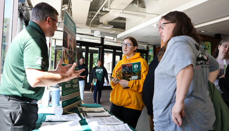 Prospective students visit campus