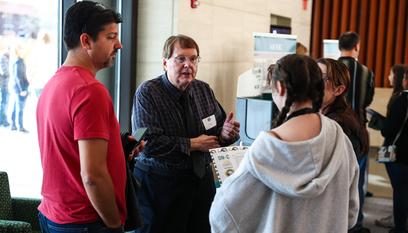 Students visiting SRU