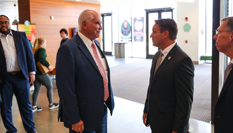 Congressman Kelly visits campus