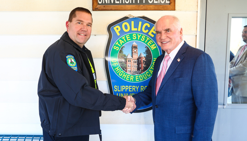 Congressman Kelly visits campus