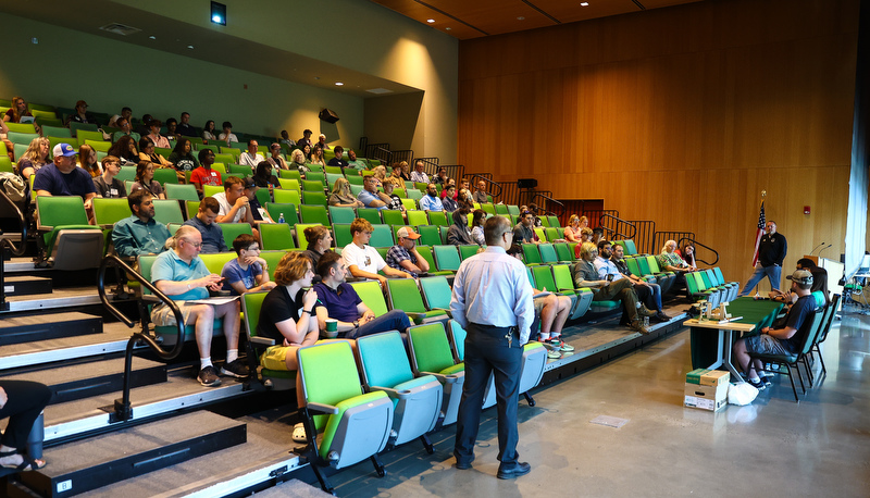 High school students attending engineering day