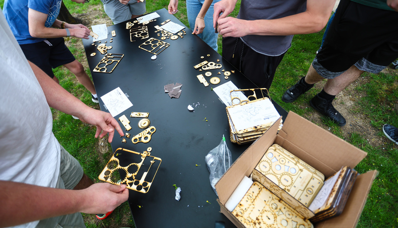 High school students attending engineering day