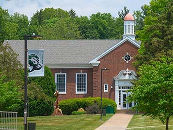 Thumbnail for SRU signs agreement with Widener Law Commonwealth to establish 3+3 law degree program 