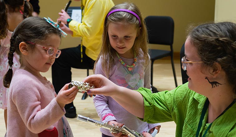 kids enjoying music